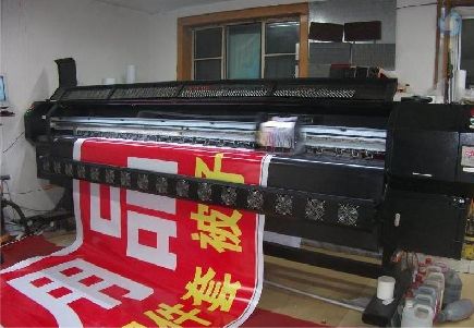 织金喷绘广告分辨率是多少？